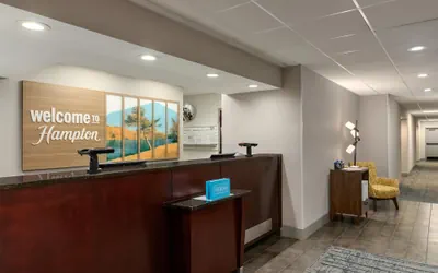 Photo 5 - Hampton Inn Bristol