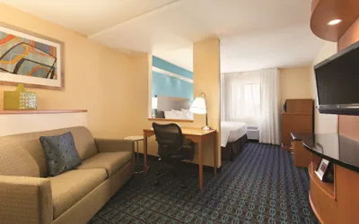 Photo 5 - Fairfield Inn & Suites Midland