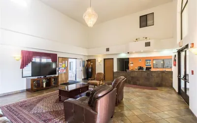 Photo 4 - Quality Inn & Suites Junction