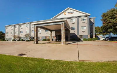 Photo 2 - Comfort Suites Lewisville - Dallas