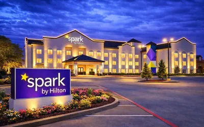 Spark by Hilton Stafford Sugar Land
