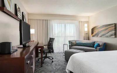 Photo 5 - Courtyard by Marriott Lubbock