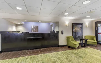Photo 4 - Comfort Inn Plano-Dallas