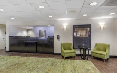 Photo 3 - Comfort Inn Plano-Dallas