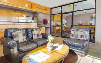 Photo 4 - OYO Hotel Ingleside TX