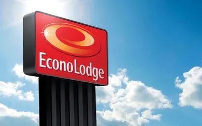 Photo 2 - Econo Lodge Sonora