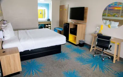 Photo 3 - Days Inn by Wyndham Amarillo - Medical Center