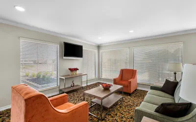 Photo 3 - Quality Inn Marshall