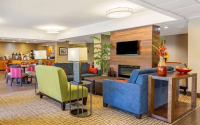 Photo 4 - Comfort Inn Quantico
