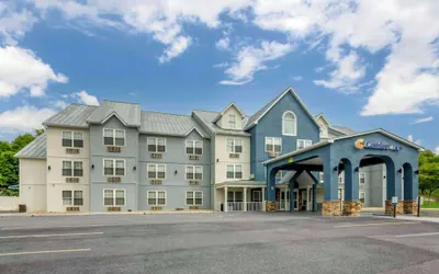 Photo 2 - Comfort Inn Wytheville - Fort Chiswell