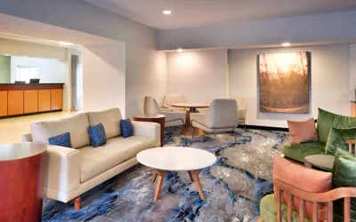 Photo 3 - Fairfield Inn & Suites by Marriott Seattle Bellevue/Redmond