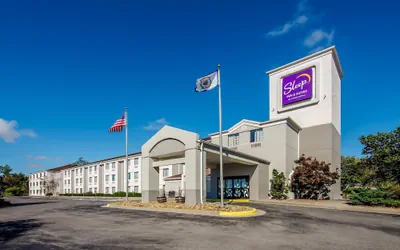 Photo 2 - Sleep Inn & Suites Princeton I-77