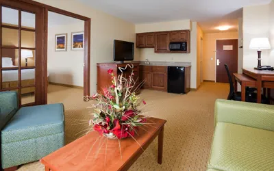 Photo 3 - Holiday Inn Express Sheboygan-Kohler by IHG