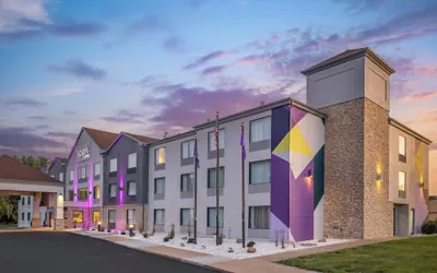 Photo 2 - Spark by Hilton La Crosse Onalaska