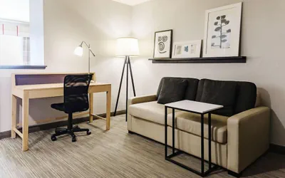 Photo 3 - Country Inn & Suites by Radisson, Appleton Airport - Fox River Mall Area