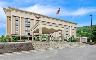 Photo 2 - Hampton Inn Princeton