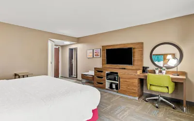 Photo 5 - Hampton Inn Princeton