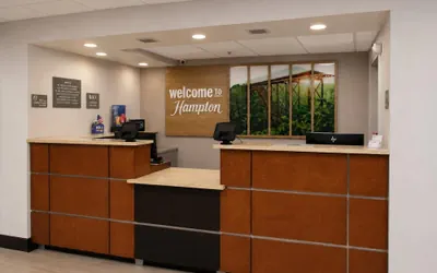 Photo 5 - Hampton Inn Summersville