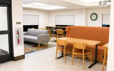 Photo 3 - Hampton Inn Summersville
