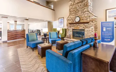 Photo 4 - Comfort Inn Waukesha - Milwaukee West