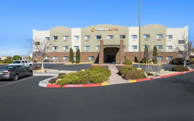 Photo 2 - Comfort Suites University Las Cruces