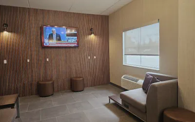 Photo 4 - Wingate by Wyndham Pittsburgh/West Mifflin