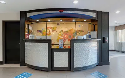 Photo 4 - Best Western Plus Arlington North Hotel & Suites