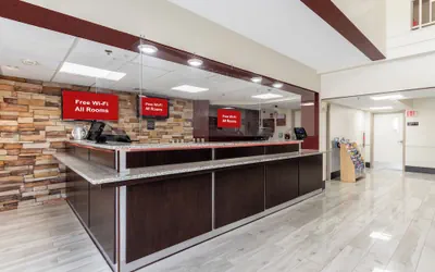 Photo 3 - Red Roof Inn El Paso West