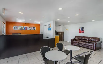 Photo 5 - Motel 6 San Marcos, TX - North