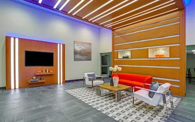 Photo 2 - Arya Inn & Suites Farmers Branch