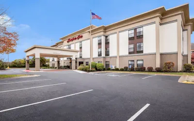 Photo 2 - Hampton Inn Akron-Fairlawn