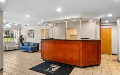 Photo 3 - Knights Inn Allentown