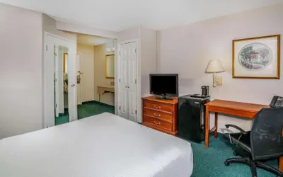 Photo 5 - La Quinta Inn & Suites by Wyndham Nashville Franklin