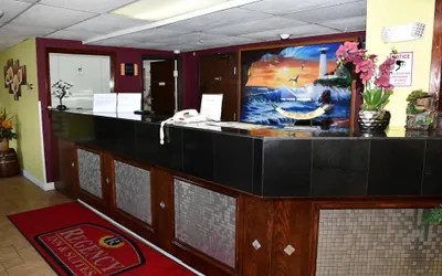Photo 3 - Regency Inn & Suites