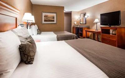 Photo 2 - Best Western Pendleton Inn