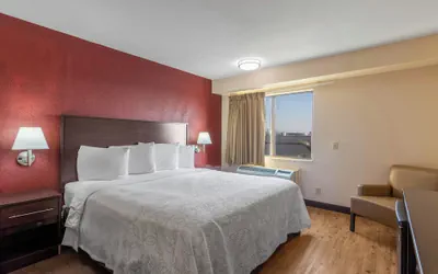 Photo 5 - Red Roof Inn PLUS+ El Paso East