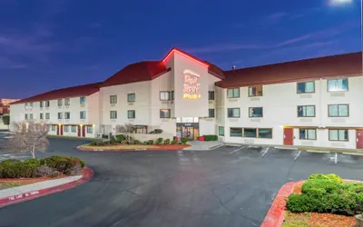 Photo 2 - Red Roof Inn PLUS+ El Paso East