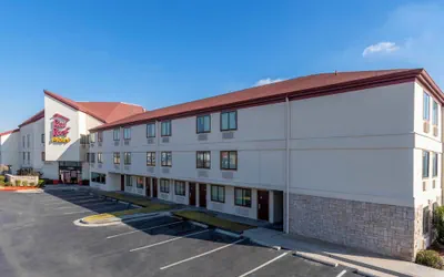 Red Roof Inn PLUS+ El Paso East