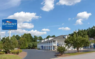Photo 2 - Baymont by Wyndham Greenwood