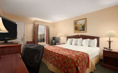 Photo 5 - Baymont by Wyndham Gaffney