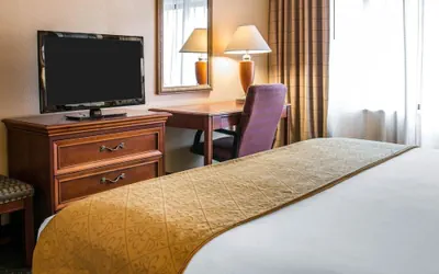 Photo 5 - Quality Inn Southfield - Detroit