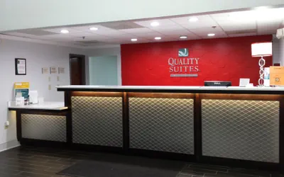 Photo 3 - Quality Suites Pineville - Charlotte