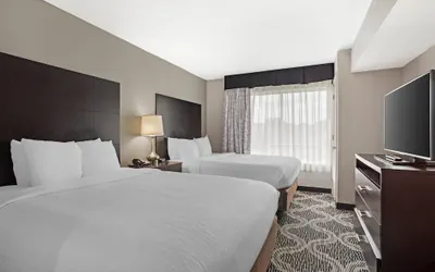 Photo 2 - Quality Suites Pineville - Charlotte
