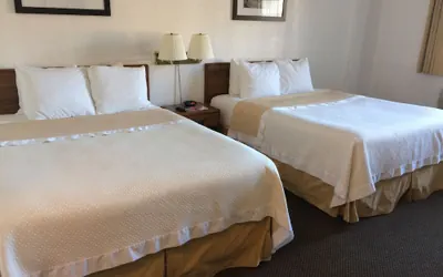 Photo 4 - Days Inn by Wyndham West Rapid City