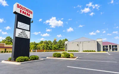 Photo 2 - Southern Inn Manchester TN I 24