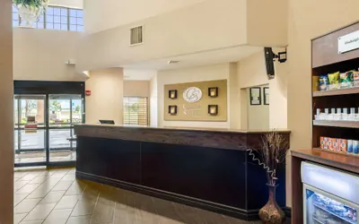 Photo 4 - Comfort Suites Monroe