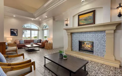 Photo 4 - Hilton Garden Inn Carlsbad Beach
