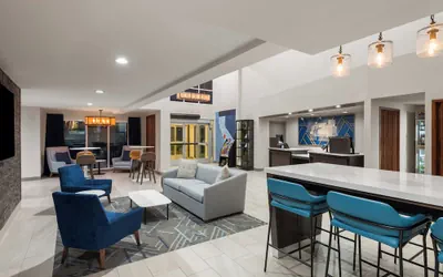 Photo 4 - Holiday Inn Express & Suites Paso Robles by IHG