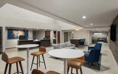 Photo 3 - Holiday Inn Express & Suites Paso Robles by IHG