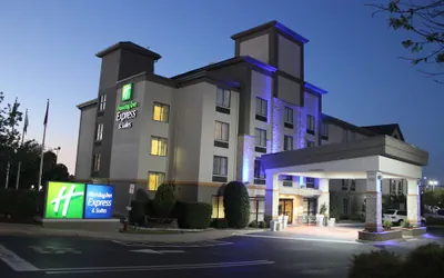 Photo 2 - Holiday Inn Express & Suites Charlotte-Concord-I-85 by IHG